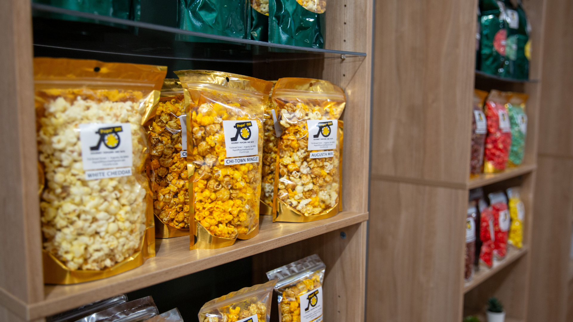 Gifts – Popn' Off Gourmet Popcorn and Nuts